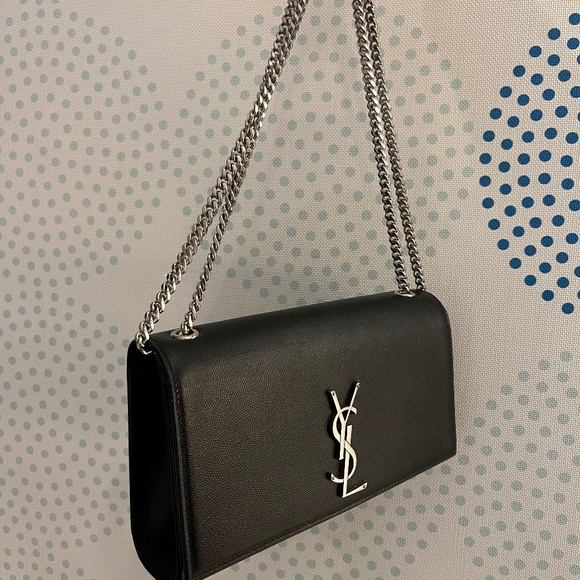 YSL - Kate - Picture 1 of 6